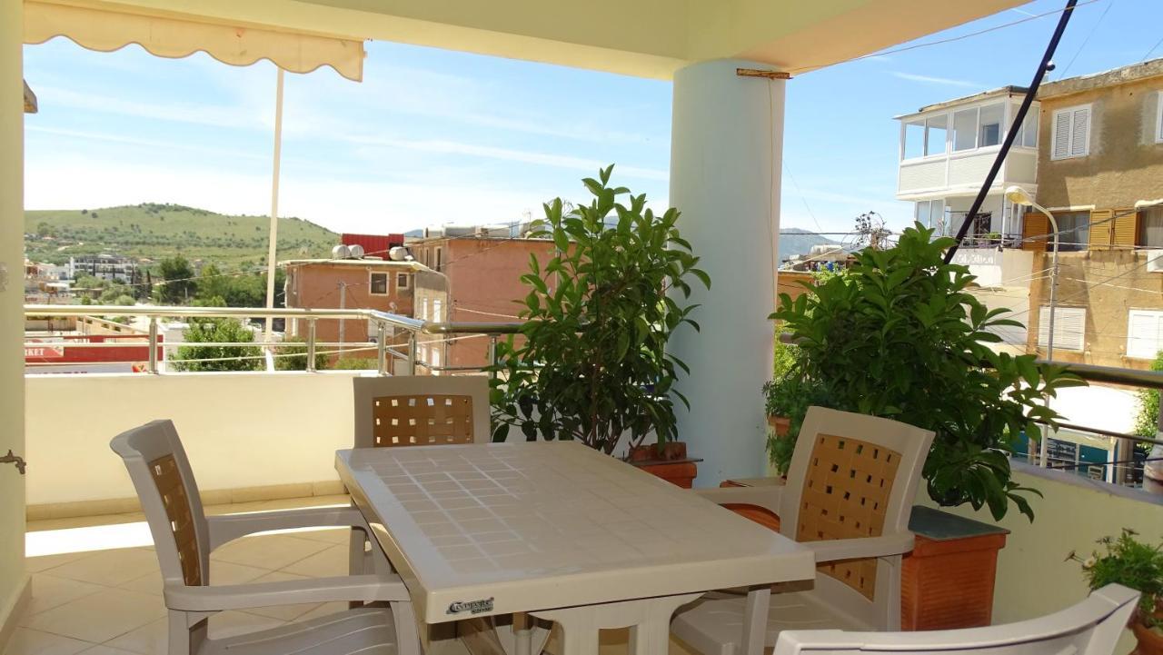 Cozy Central Apartment Εξαμίλιο Εξωτερικό φωτογραφία
