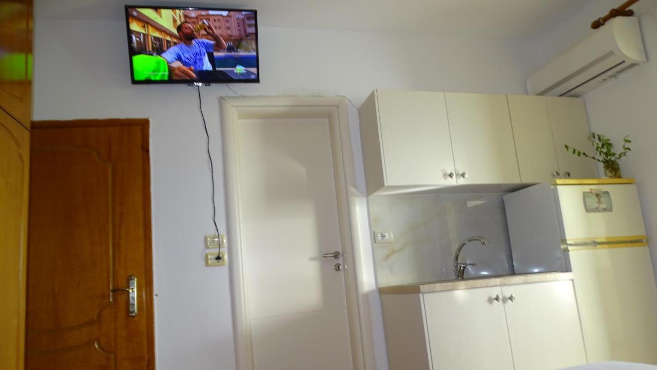 Cozy Central Apartment Εξαμίλιο Εξωτερικό φωτογραφία